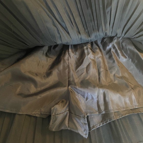 Zara Pleated Skirt With Undershorts Size S - Picture 6 of 9